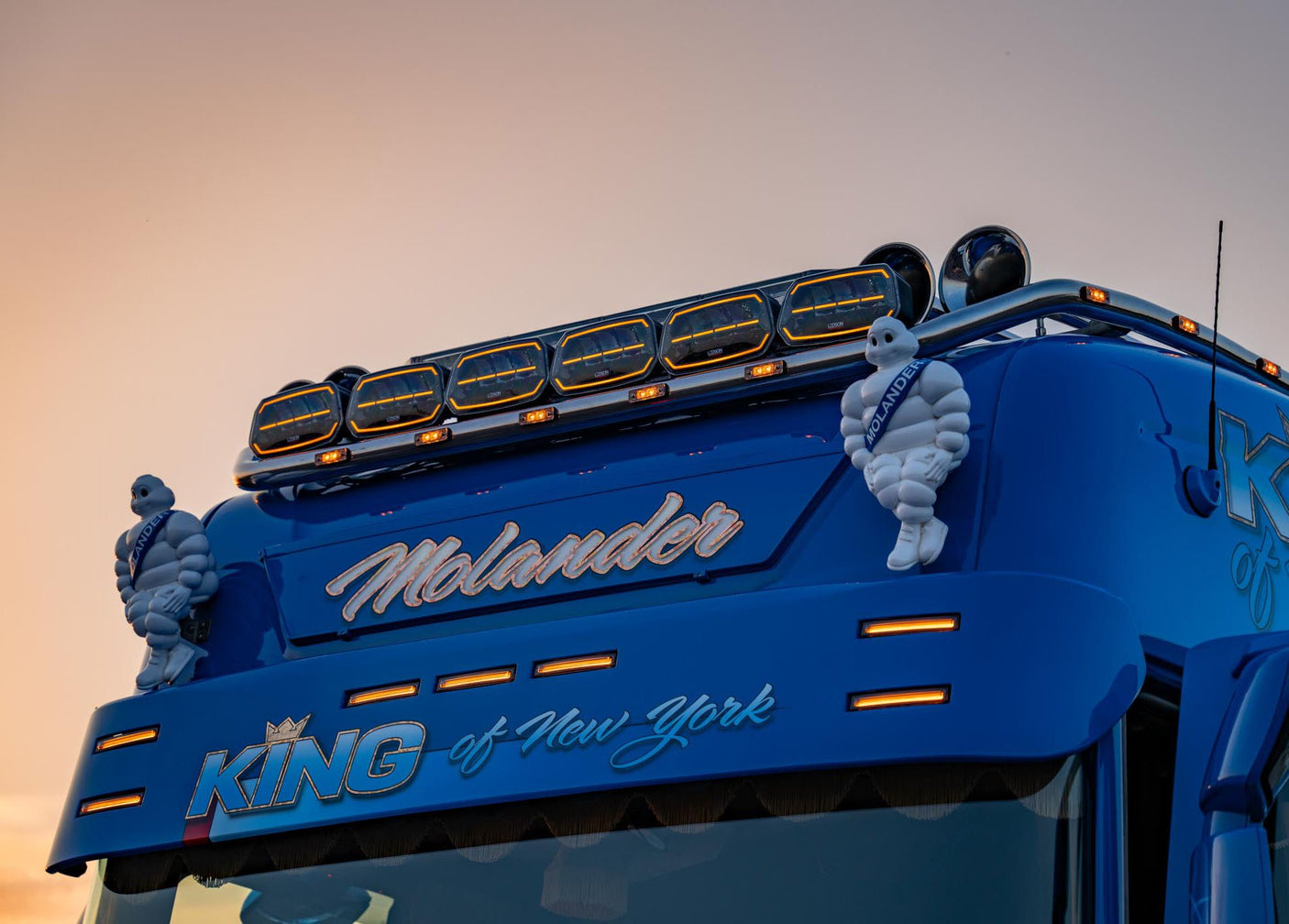 Fjernlys m. markeringlys 10" (Gul eller Hvid)