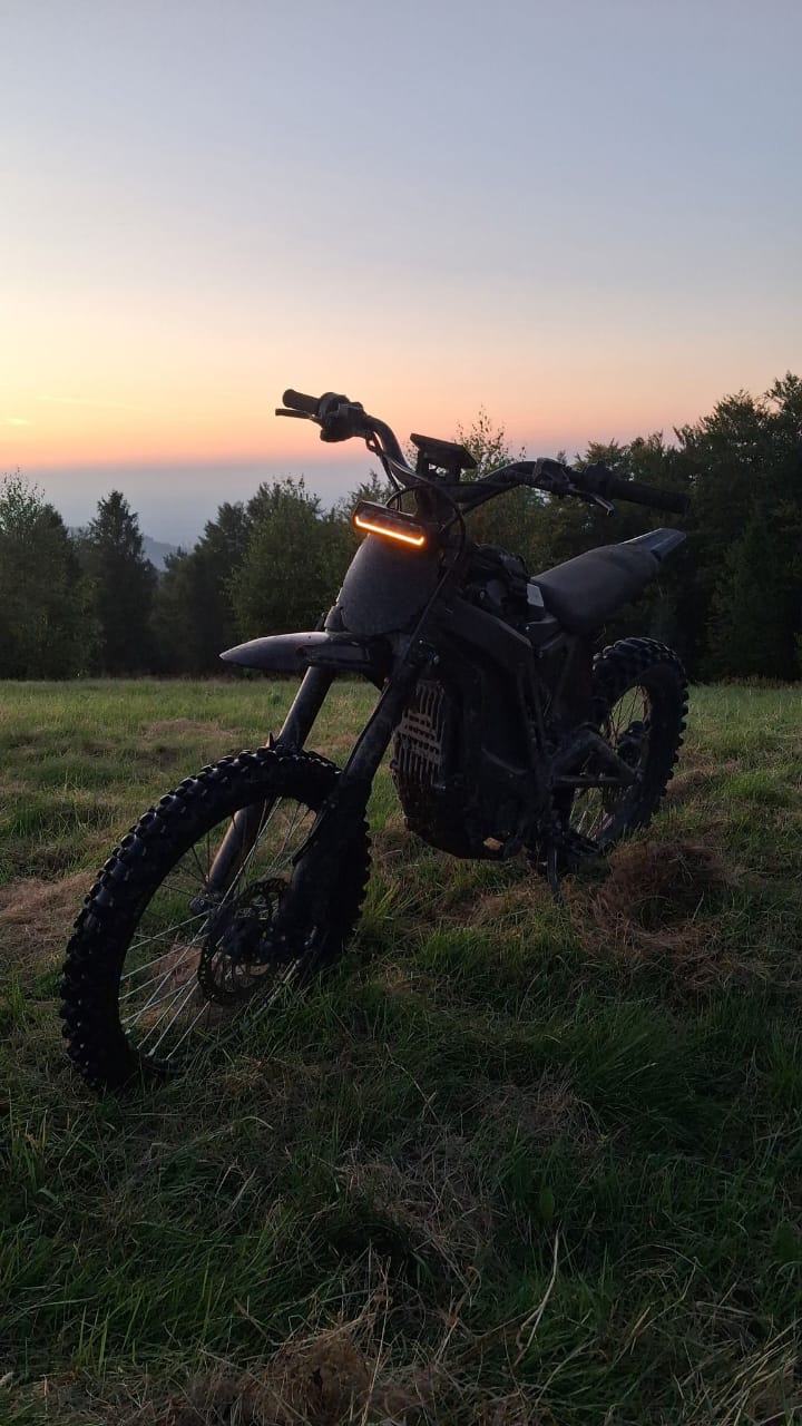 PURELUX Panther Alpha 30 FLOOD