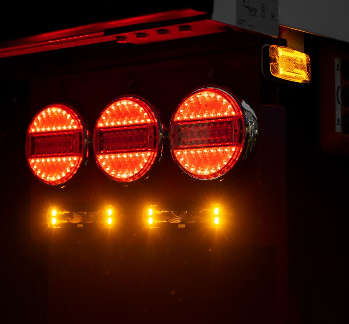 Kombilygte - Arbejdslys, baklys og blitz